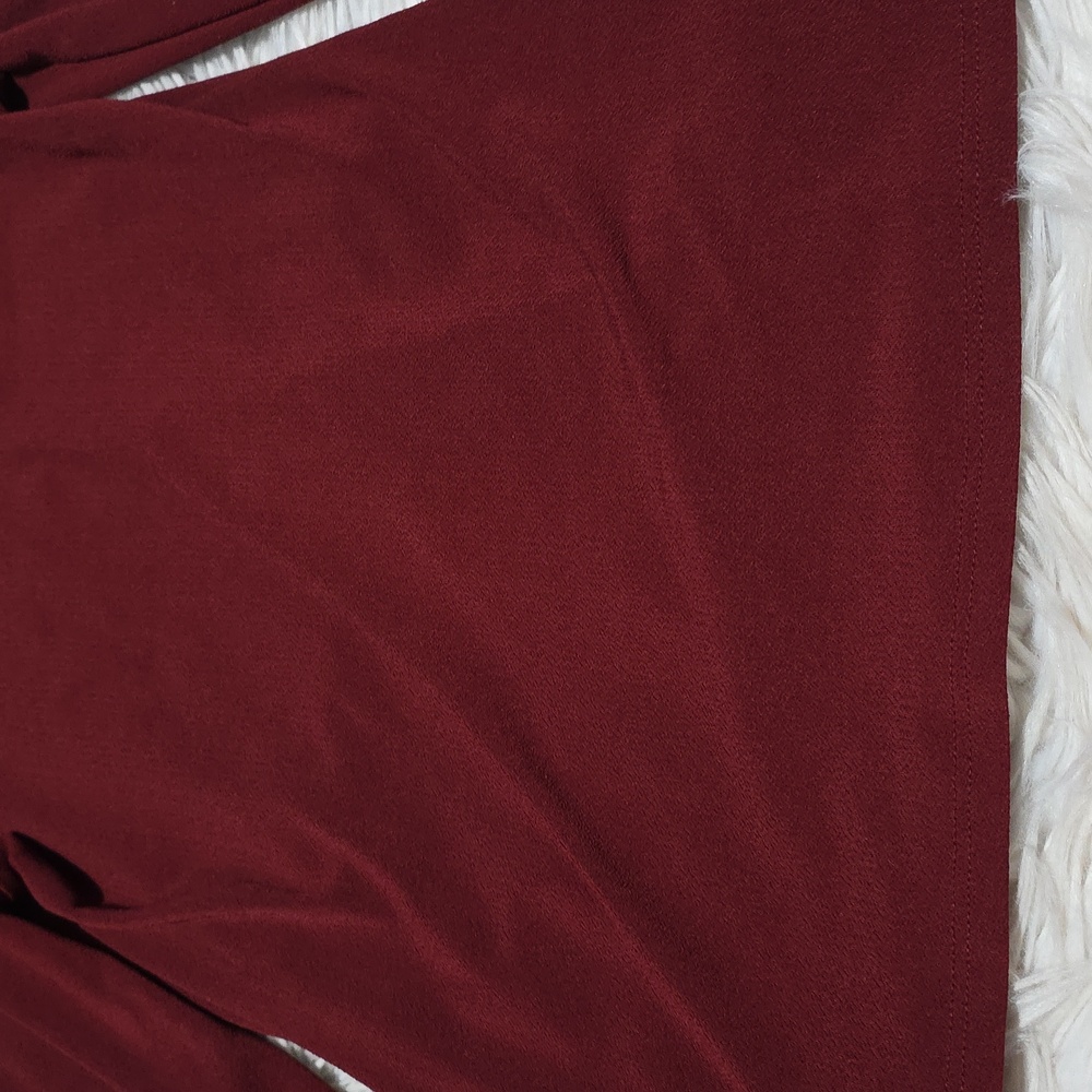 Express Keyhole Blouse- Small - Picture 7 of 8